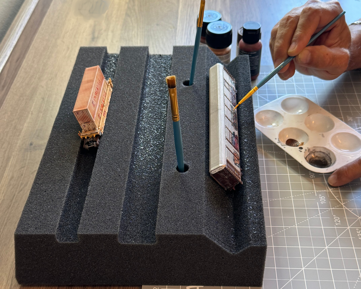 N Handy Holder PRO